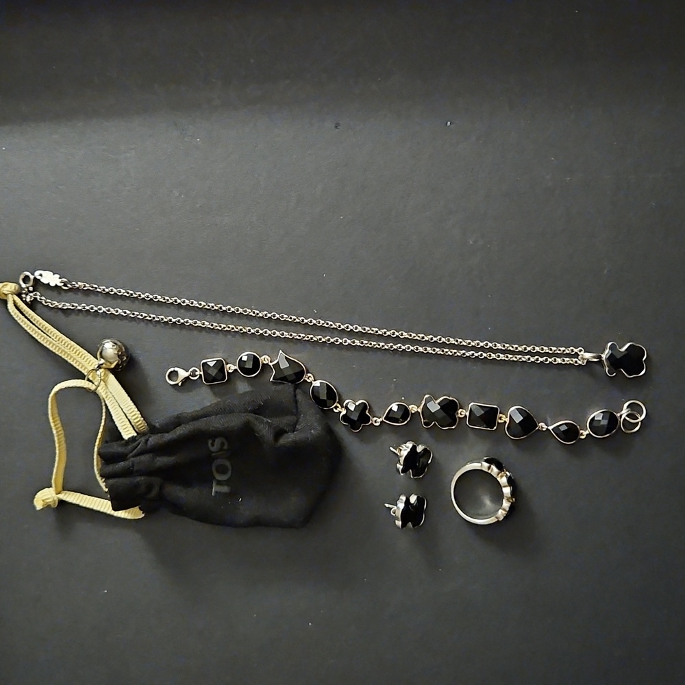 TOUS 4 PIECE BLACK ONYX SET STERLING SILVER NECKLACE,BRACELET,EARRINGS,RING